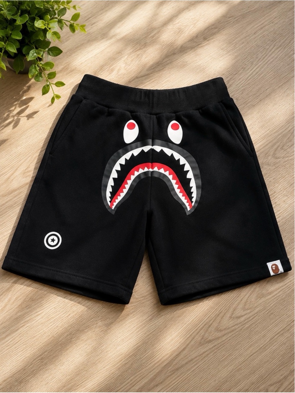 🌟 Iconic Black Bape Shorts🌟 Worn 4 times, great condition. Can deliver in 7 days